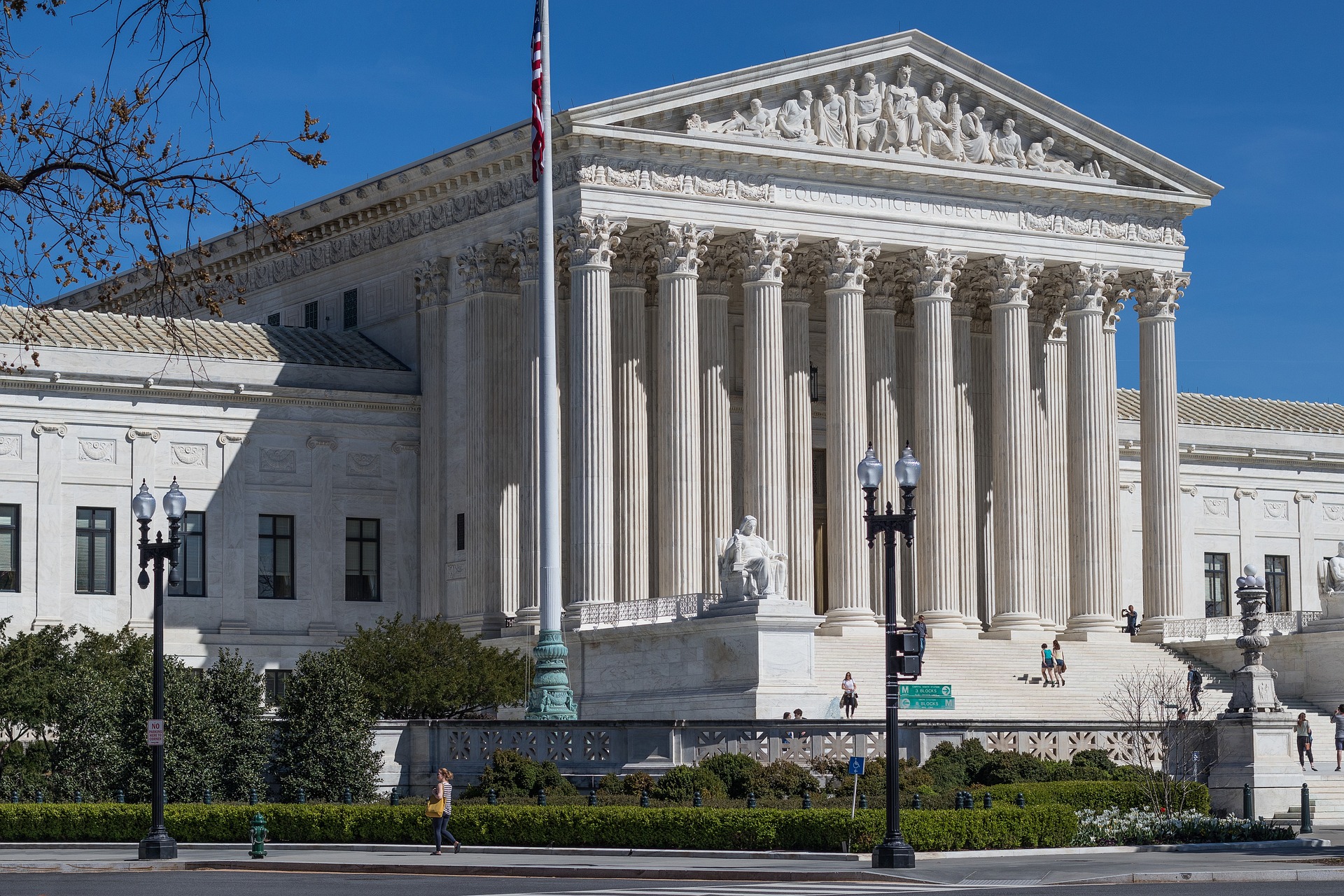 US: Supreme Court Affirms Constitutionality of Mandatory Repatriation Tax in Moore v. United States