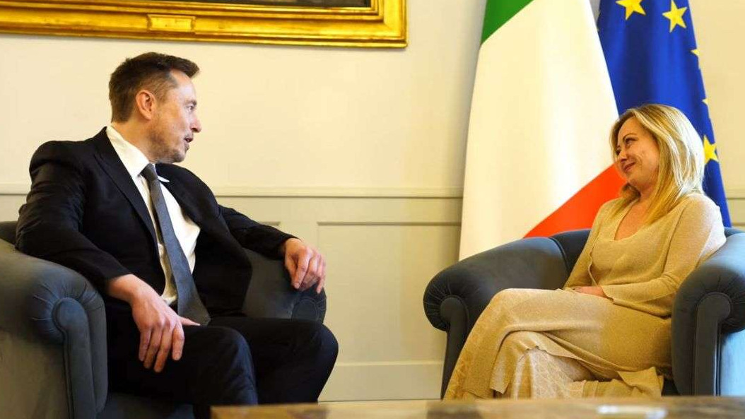 Giorgia Meloni, Prime Minister of Italy, meeting with Elon Musk, owner of X, in 2023—symbolic of Italy’s VAT case and digital tax scrutiny of major tech platforms.